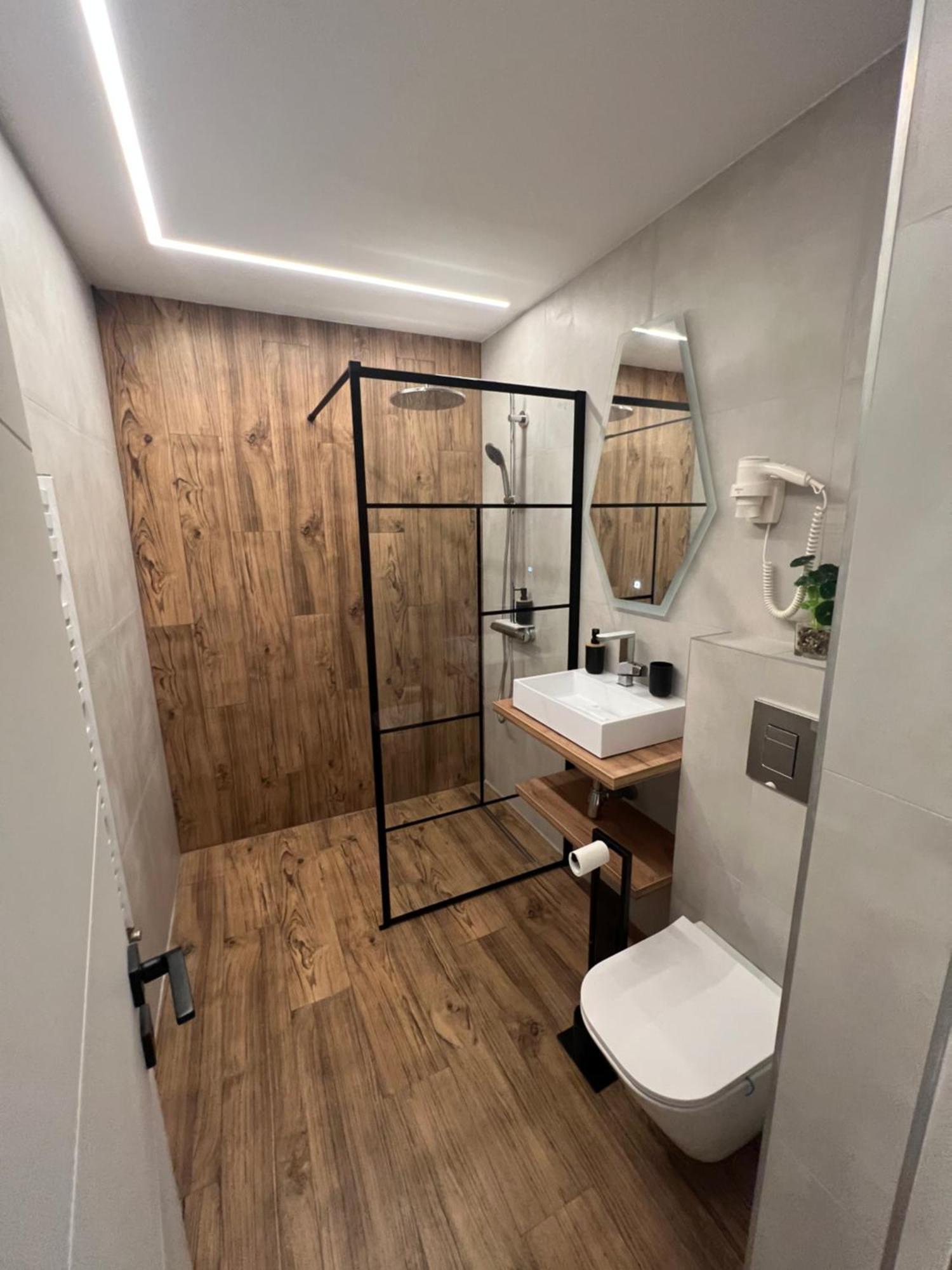 Modern Premium Apartment 1 Targoviste Exterior foto